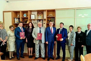 Пилотный проект по развитию медпомощи будет реализован в Курманаевском районе